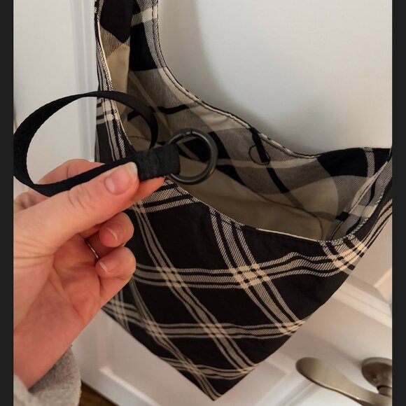 BAGGU Small Nylon Sling- Mixed Plaid - Picture 6 of 6